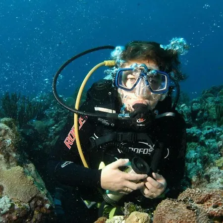 103 Elegant 2 Bed With Free Wifi, Ac, Pool & Gym! 公寓