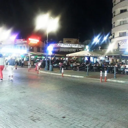 103 Elegant 2 Bed With Free Wifi, Ac, Pool & Gym! *