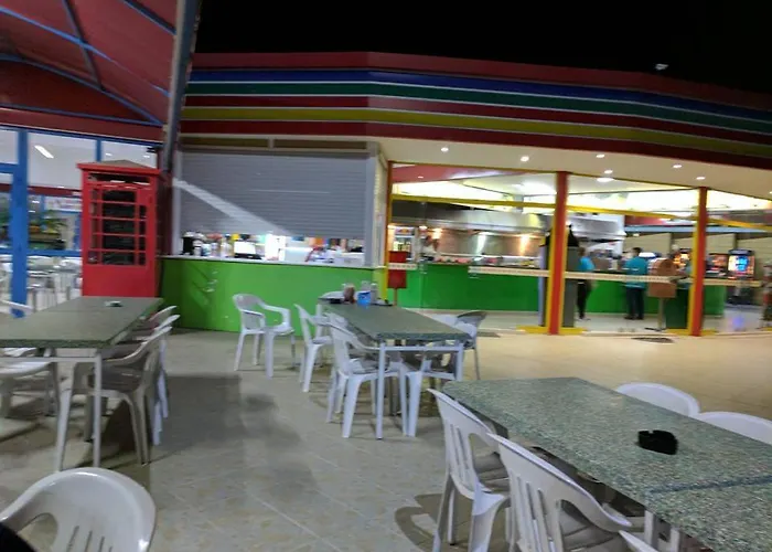 103 Elegant 2 Bed With Free Wifi, Ac, Pool & Gym!