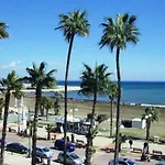103 Elegant 2 Bed With Free Wifi, Ac, Pool & Gym! Apartment Larnaca