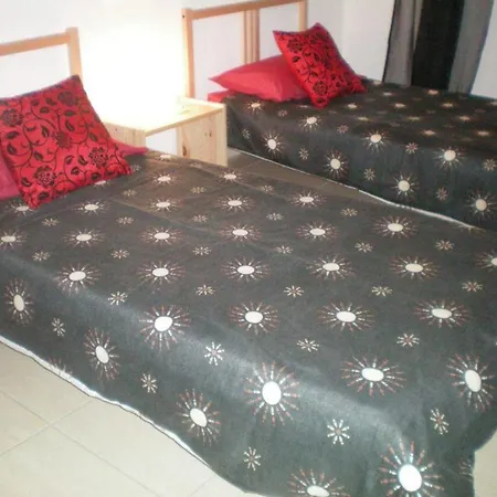 Apartmán 103 Elegant 2 Bed With Free Wifi, Ac, Pool & Gym!