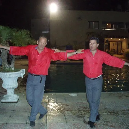 Διαμέρισμα 103 Elegant 2 Bed With Free Wifi, Ac, Pool & Gym! *