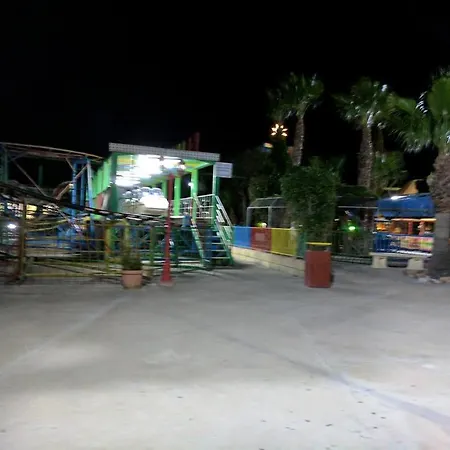 103 Elegant 2 Bed With Free Wifi, Ac, Pool & Gym! Lägenhet *