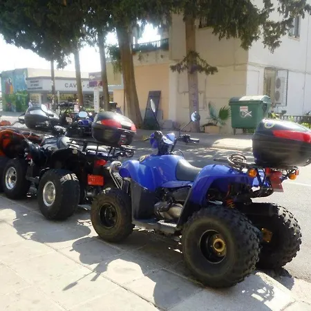 Lägenhet 103 Elegant 2 Bed With Free Wifi, Ac, Pool & Gym!